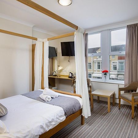 Ashley Victoria Hotel Blackpool Exterior photo